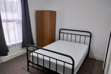 4 bed house, Napier road, Southsea, Portsmouth, PO52RA - Image 4