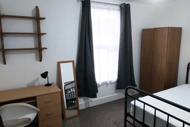 4 bed house, Napier road, Southsea, Portsmouth, PO52RA - Image 3