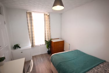 5 bed house, Exmouth Road, Southsea, Portsmouth, PO52QL - Image 4