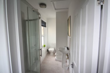 2 bed flat, Albert Road, Southsea, Portsmouth, PO40JT - Image 10