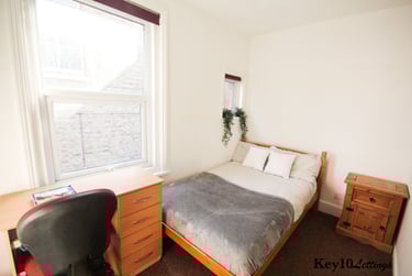 6 bed house, Francis Avenue, Southsea, Portsmouth, PO40HN - Image 8