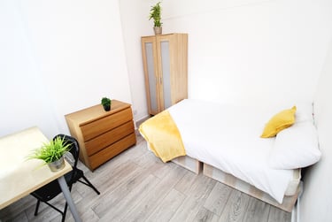 5 bed house, Jessie Road, Southsea, Portsmouth, PO40EJ - Image 4