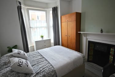 4 bed house, Jubilee Road, Southsea, Portsmouth, PO40JE - Image 3