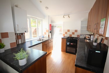 5 bed house, Saint Augustine Road, Southsea, Portsmouth, PO49AD - Image 6