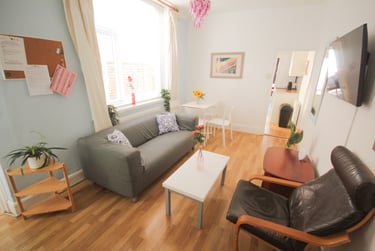 5 bed house, Telephone Road (popular student road), Near university, Portsmouth, PO40AZ - Image 2