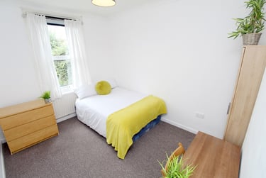 4 bed house, Henley Road, Southsea, Portsmouth, PO40HS - Image 3