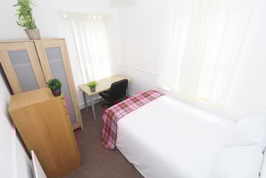 5 bed house, Jessie Road, Southsea, Portsmouth, PO40EJ - Image 5