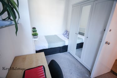 5 bed house, Mafeking Road, Southsea, Portsmouth, PO49BG - Image 4