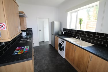 4 bed house, Wyndcliffe Road, Southsea, Portsmouth, PO40LA - Image 9