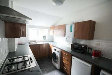 4 bed house, Margate Road, University of Portsmouth, Portsmouth, PO51EZ - Image 8
