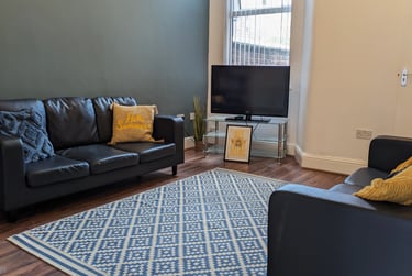 6 bed house, Whitby Road, Fallowfield, Manchester, M146GJ - Image 1