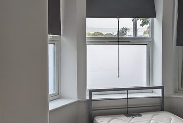 6 bed house, Platt Lane, Rusholme, Manchester, M147PY - Image 2