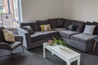 1 bed house, Parkfield Street, Rusholme, Manchester, M144PN - Image 2