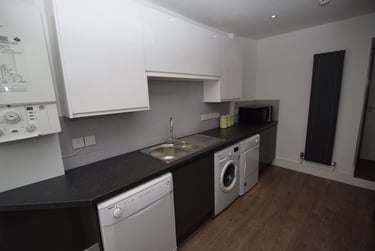 6 bed house, Whitby Road, Fallowfield, Manchester, M146GJ - Image 3