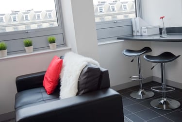 2 bed flat, Arundel Gate, City centre, Sheffield, S12PN - Image 1