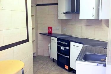 5 bed flat, Beaufort Road, City Centre, Kingston, KT12TH - Image 10