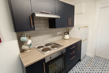 3 bed house, Finsbury street, Near university, Middlesbrough, TS14JR - Image 1