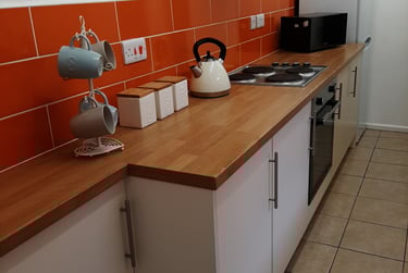 4 bed house, Clarendon road, Near university, Middlesbrough, TS13DW - Image 2