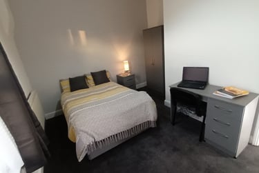 3 bed house, Portman street, Near university, Middlesbrough, TS14DH - Image 2