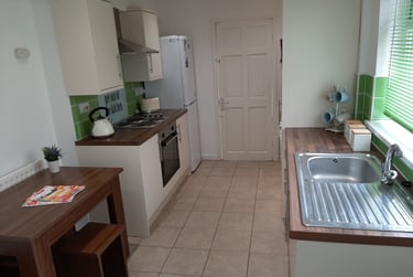 3 bed house, Athol Street, Near university, Middlesbrough, TS14NF - Image 1