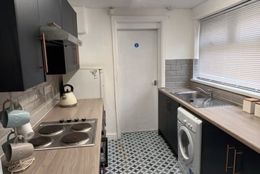 3 bed house, Finsbury street, Near university, Middlesbrough, TS14JR - Image 2