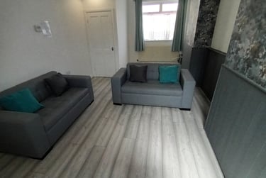 2 bed house, Palmer street, Near university, Middlesbrough, TS14DF - Image 4