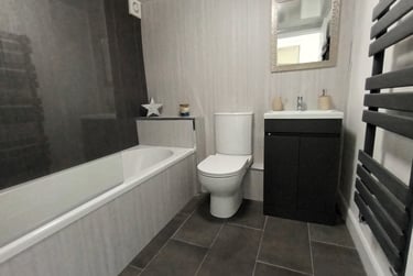 3 bed house, Haddon street, Near university, Middlesbrough, TS13JJ - Image 1