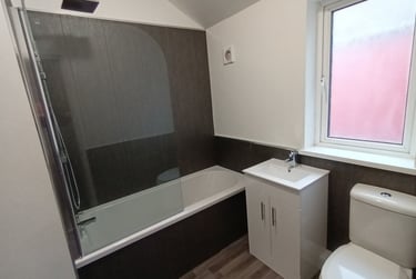 4 bed house, Gresham road, Near university, Middlesbrough, TS14LL - Image 1