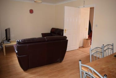 5 bed house, Schuster Road, Victoria Park, Manchester, M145PE - Image 4