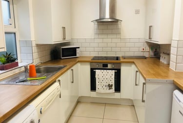 6 bed house, Pomona St, Ecclesall, Sheffield, S118JL - Image 2