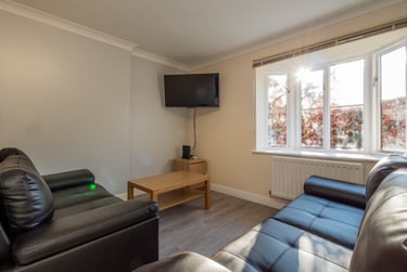 4 bed house, Chervil Close, Fallowfield, Manchester, M147DP - Image 2