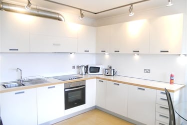 2 bed flat, New wakefield st, City centre, Manchester, M15NP - Image 5