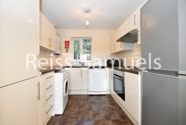 6 bed house, Ambassador Square, Isle of Dogs, London, E149UX - Image 6