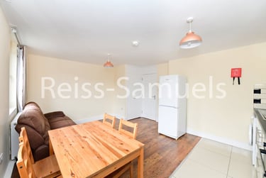 4 bed flat, Seyssel Street, Isle of Dogs, London, E143HZ - Image 5