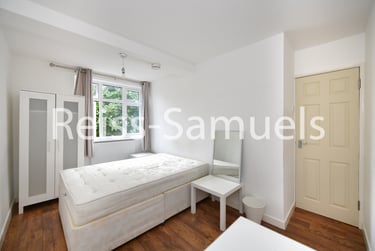 4 bed flat, Manchester Road, Isle of Dogs, London, E143DP - Image 11