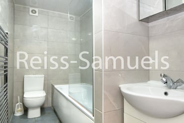 4 bed flat, Manchester Road, Isle of Dogs, London, E143DP - Image 13