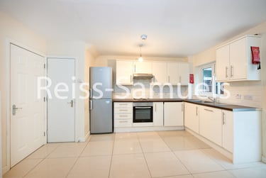 5 bed house, Ambassador Square, Isle of Dogs, London, E149UX - Image 5
