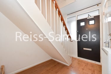4 bed flat, Forsyth Gardens, Kennington, London, SE173NE - Image 10