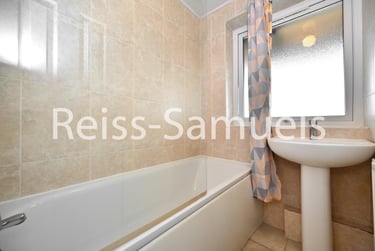 4 bed flat, Forsyth Gardens, Kennington, London, SE173NE - Image 13