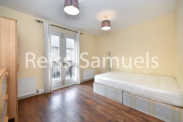5 bed house, Ferry Street, Isle of Dogs, London, E143DT - Image 11