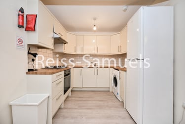 6 bed house, Ambassador Square, Isle of Dogs, London, E149UX - Image 2