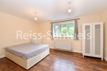 6 bed house, Ambassador Square, Isle of Dogs, London, E149UX - Image 10