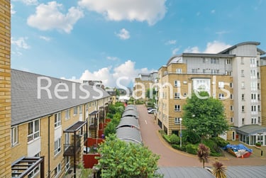 6 bed house, St. Davids Square, Isle of Dogs, London, E143WA - Image 9