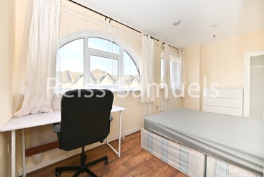 5 bed house, Cyclops Mews, Isle of Dogs, London, E143UA - Image 10