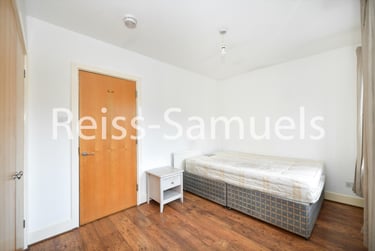 5 bed house, Ferry Street, Isle of Dogs, London, E143DT - Image 9