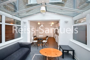 5 bed house, Ferry Street, Isle of Dogs, London, E143DT - Image 3