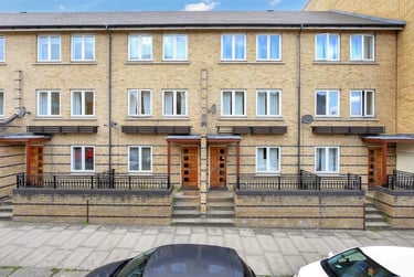 4 bed house, Ferry Street, Isle of Dogs, London, E143DT - Image 3