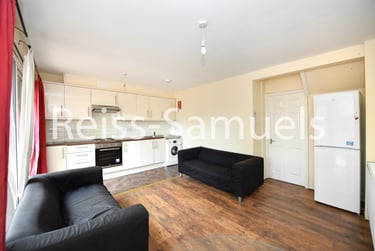 4 bed flat, Lorrimore Road, Kennington, London, SE173ND - Image 3
