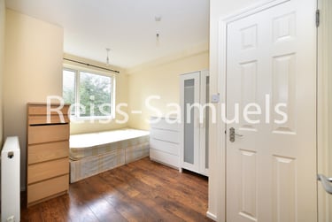 4 bed flat, Lorrimore Road, Kennington, London, SE173ND - Image 10