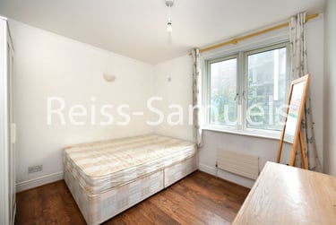 3 bed flat, Westferry Road, Canary Wharf, London, E148LS - Image 10